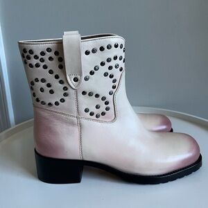 NEW Free People Leather Harmony Studded Pale Pink Ankle Boots Size 7.5
